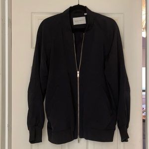 Aritzia Babaton Bomber